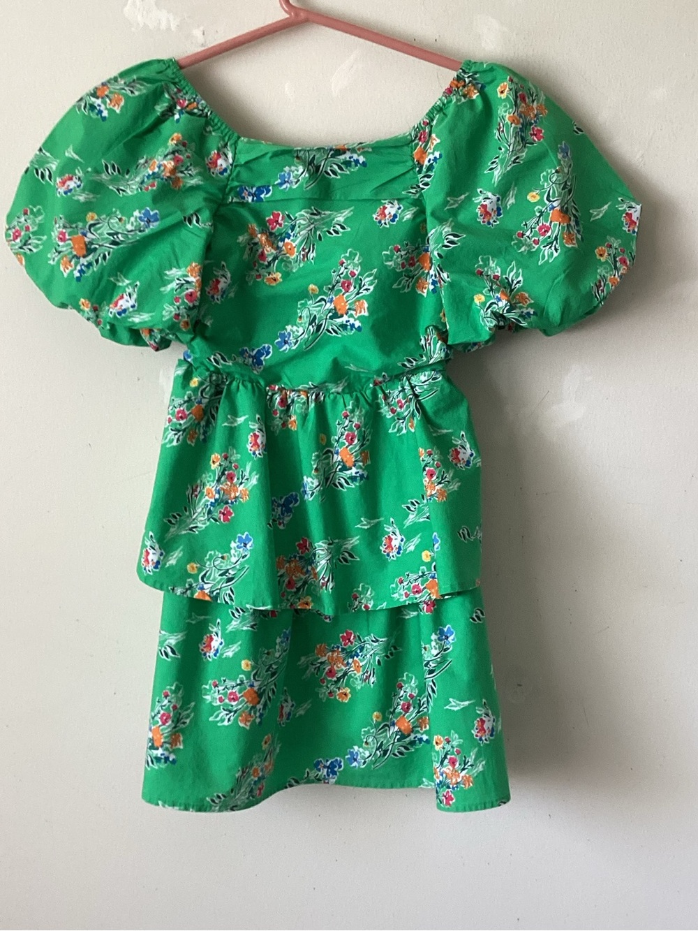 Cat & Jack Green Floral Tiered Puff-Sleeve Dress. Size 10/12